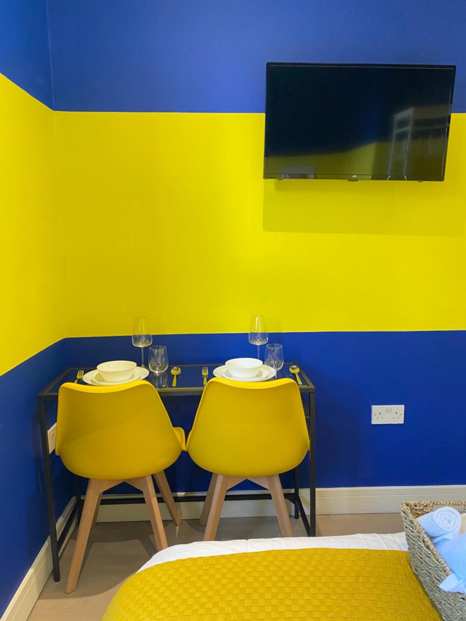 לונדון Cozy En-Suite Near Stratford מראה חיצוני תמונה