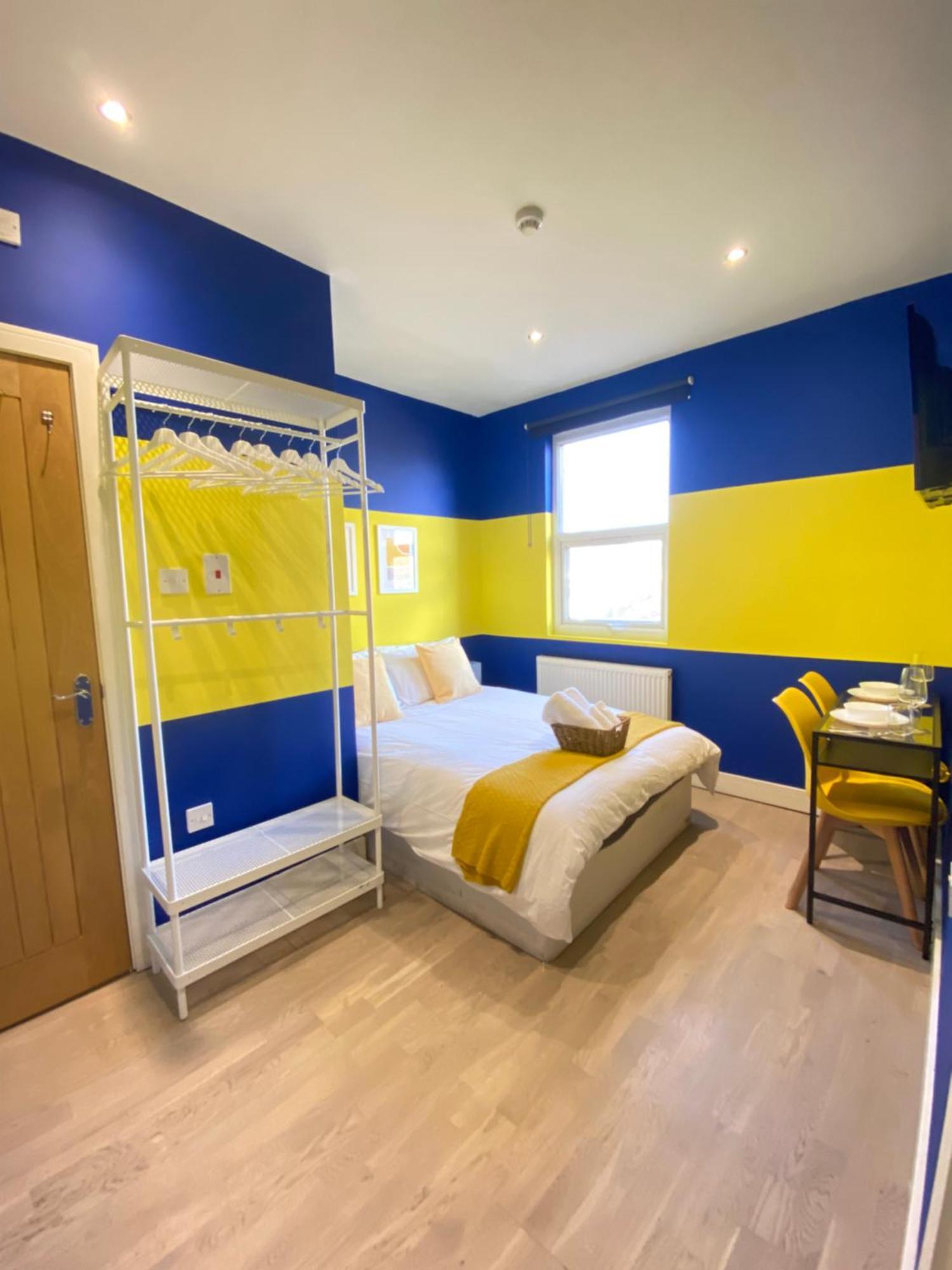 לונדון Cozy En-Suite Near Stratford מראה חיצוני תמונה